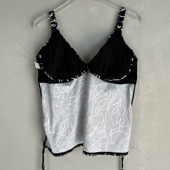 Sunsets Escape size 18 Vivian tankini wired black white tropical v-neck ruched - Picture 6 of 14